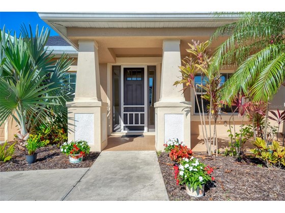 Single Family Home for sale at 6343 Anise Dr, Sarasota, FL 34238 - MLS Number is S5057169