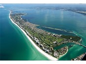 Single Family Home for sale at 2600 Harbourside Dr #H-07, Longboat Key, FL 34228 - MLS Number is A4164395