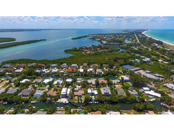 Single Family Home for sale at 647 Marbury Ln, Longboat Key, FL 34228 - MLS Number is A4503569