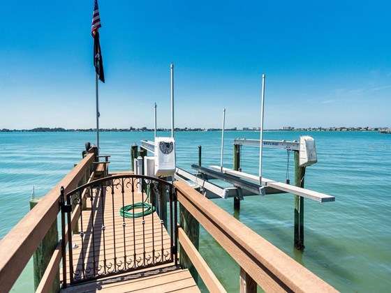 Boat Lift - Single Family Home for sale at 1486 Hillview Dr, Sarasota, FL 34239 - MLS Number is A4514185
