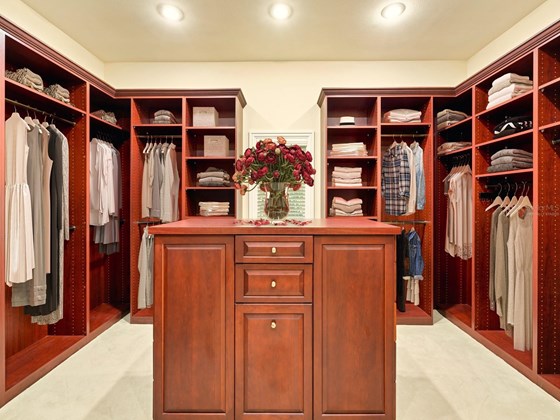 Her Closet
Virtually Staged - Single Family Home for sale at 1486 Hillview Dr, Sarasota, FL 34239 - MLS Number is A4514185