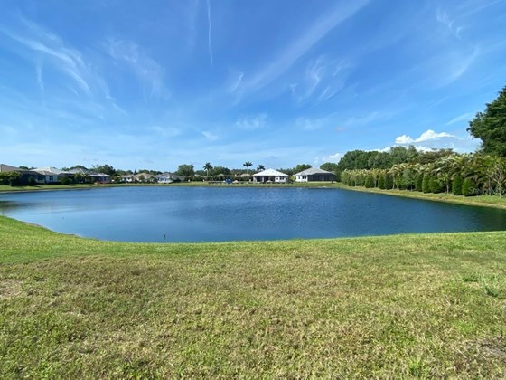 Single Family Home for sale at 8005 Clearwater Ct, Sarasota, FL 34241 - MLS Number is A4518862
