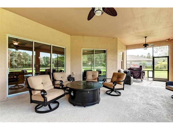 Such Relaxation - Single Family Home for sale at 348 165th Ct Ne, Bradenton, FL 34212 - MLS Number is A4522009