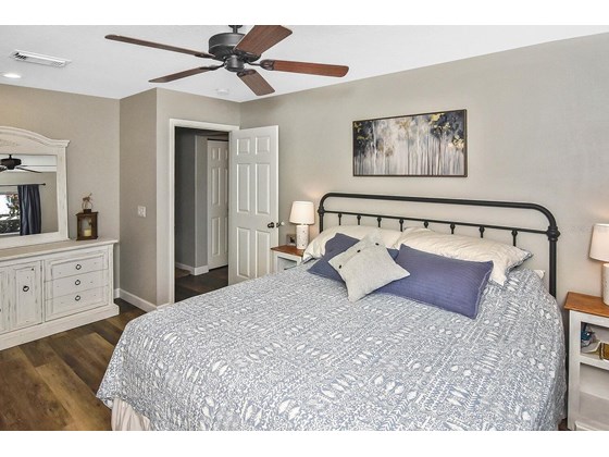Master bedroom - Single Family Home for sale at 5948 Viola Rd, Venice, FL 34293 - MLS Number is N6119143